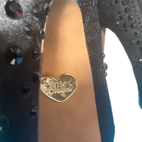 Betsey Johnson Black Rhinestone lace romantic goth peep toe stilettos 6M - Picture 5 of 8